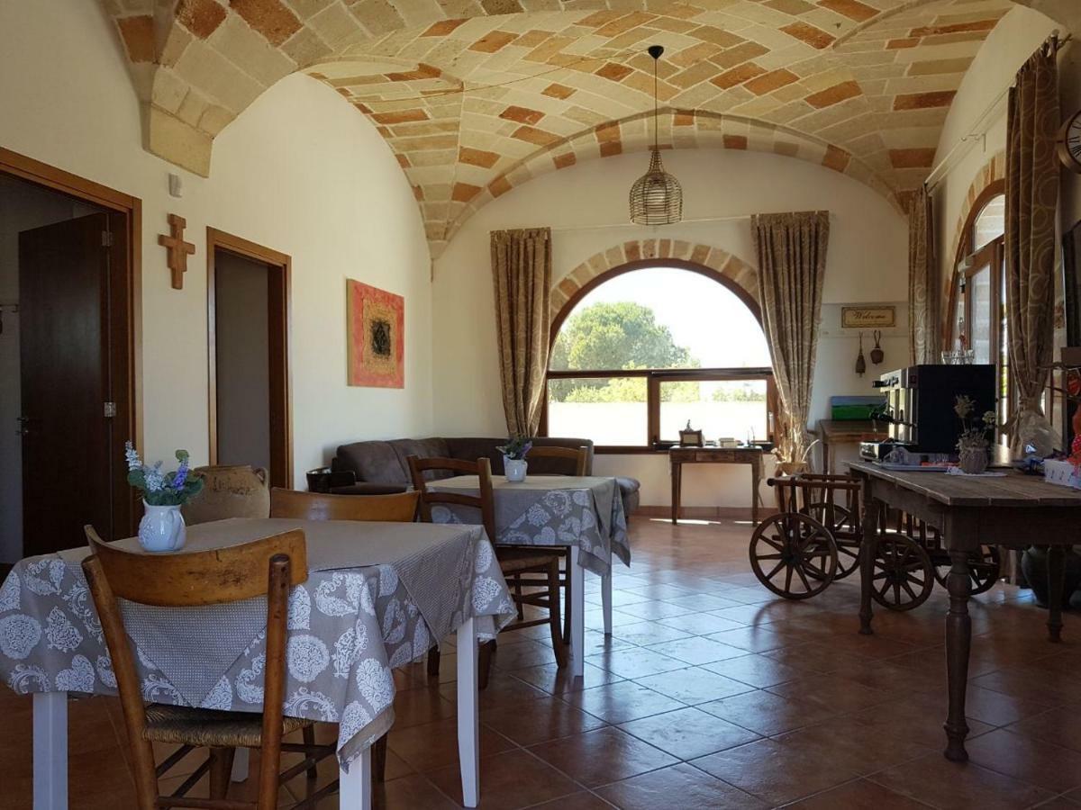 La Dimora Dei Conti Panzió Collemeto Kültér fotó